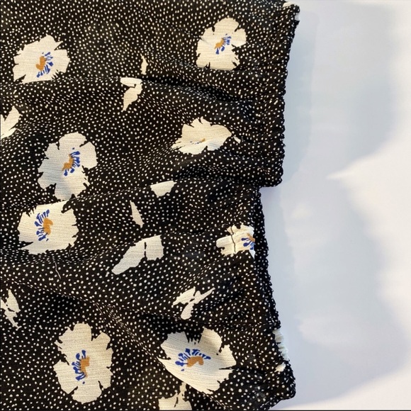 New! J Crew Long Sleeve Printed Tie Neck Dress - Picture 9 of 10